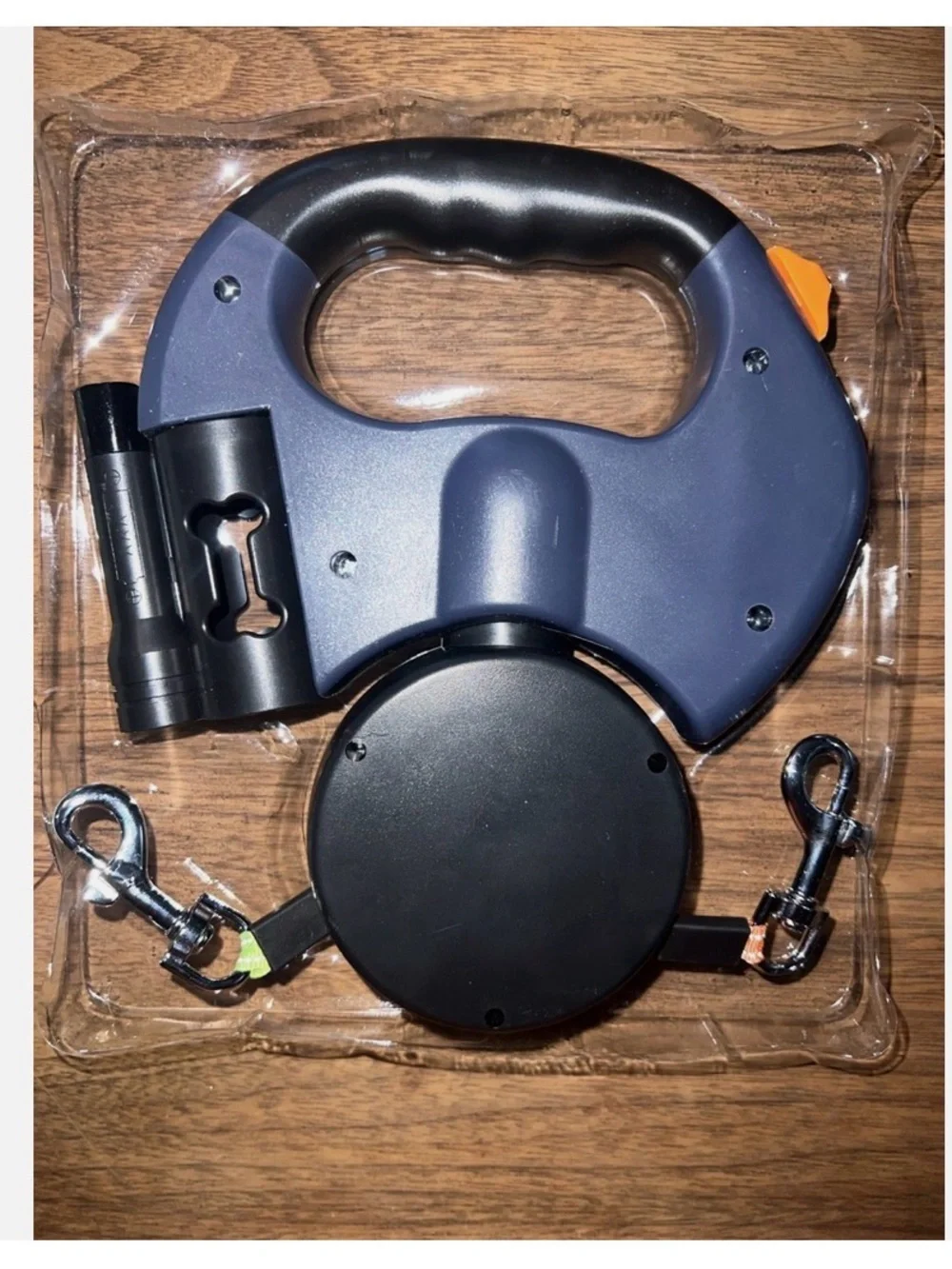 SJ - 228 Retractable Double Dog Leash with Flashlight
